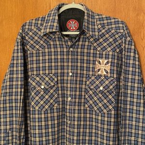 LIKE NEW!! WEST COAST CHOPPERS JESSE JAMES SNAP FRONT MENS SHIRT. SZ. L